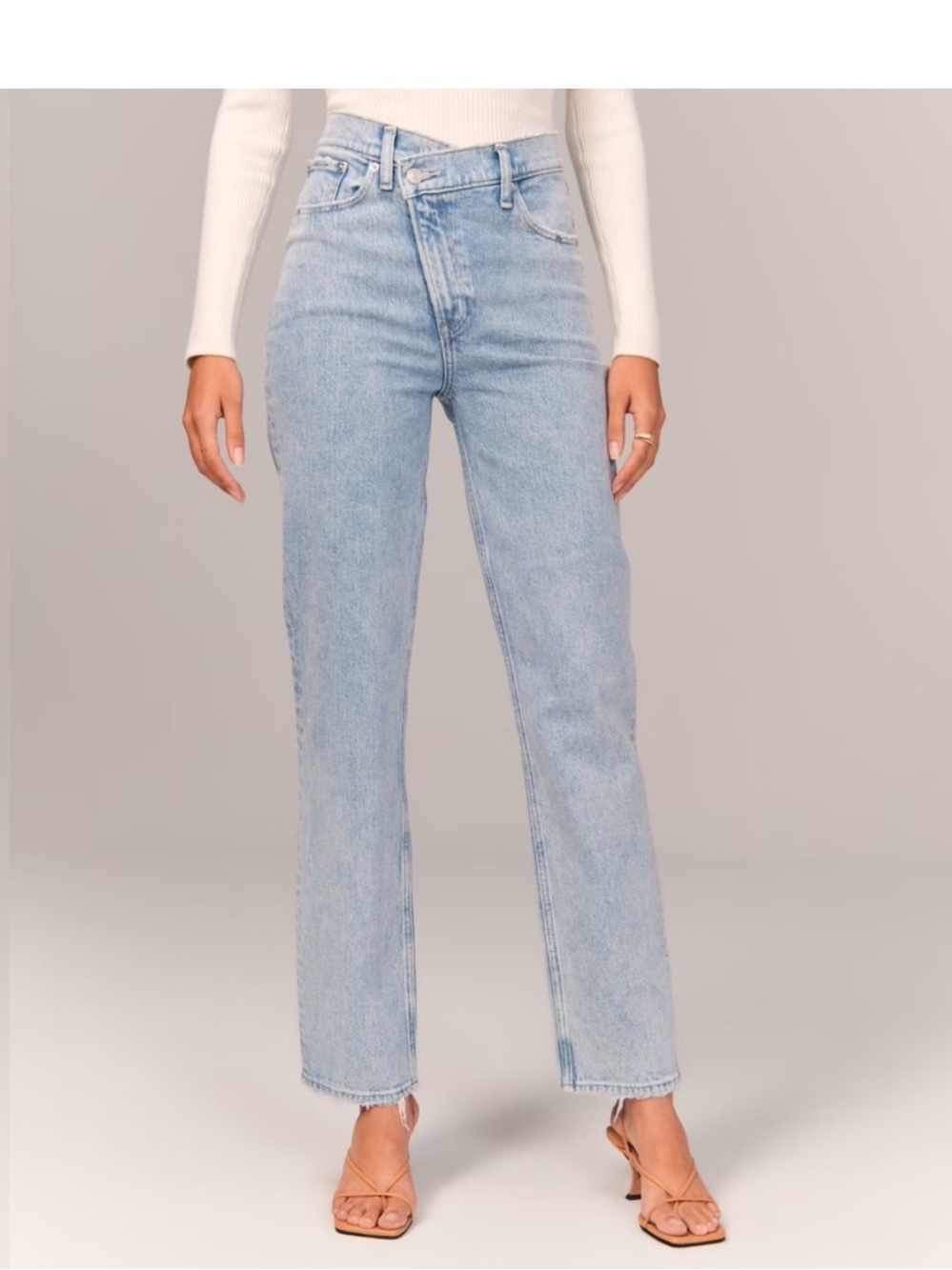 Abercrombie Ultra High Rise 90s straight